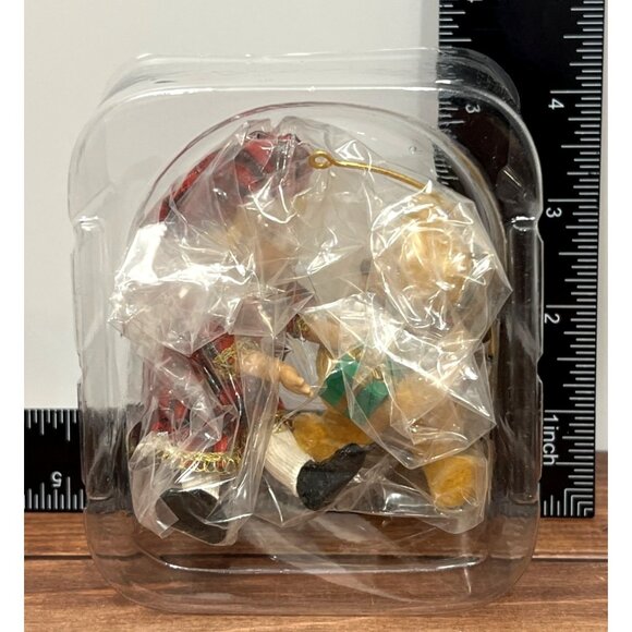 1994 HALLMARK KEEPSAKE ORNAMENT QX481-3 LUCINDA AND TEDDY BEAR GIFT GIRL - Picture 4 of 7